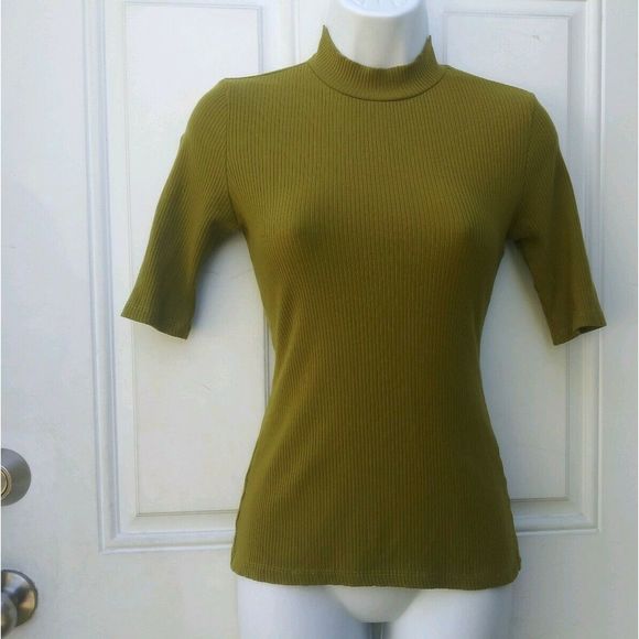Reformation Tops - Reformation Womens Olive Green Ribbed Turtleneck M